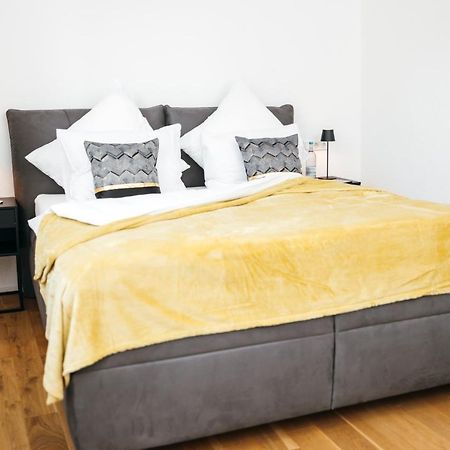 Heimatel - Luxury Penthouse Loft Apartamento Ravensburg Exterior foto