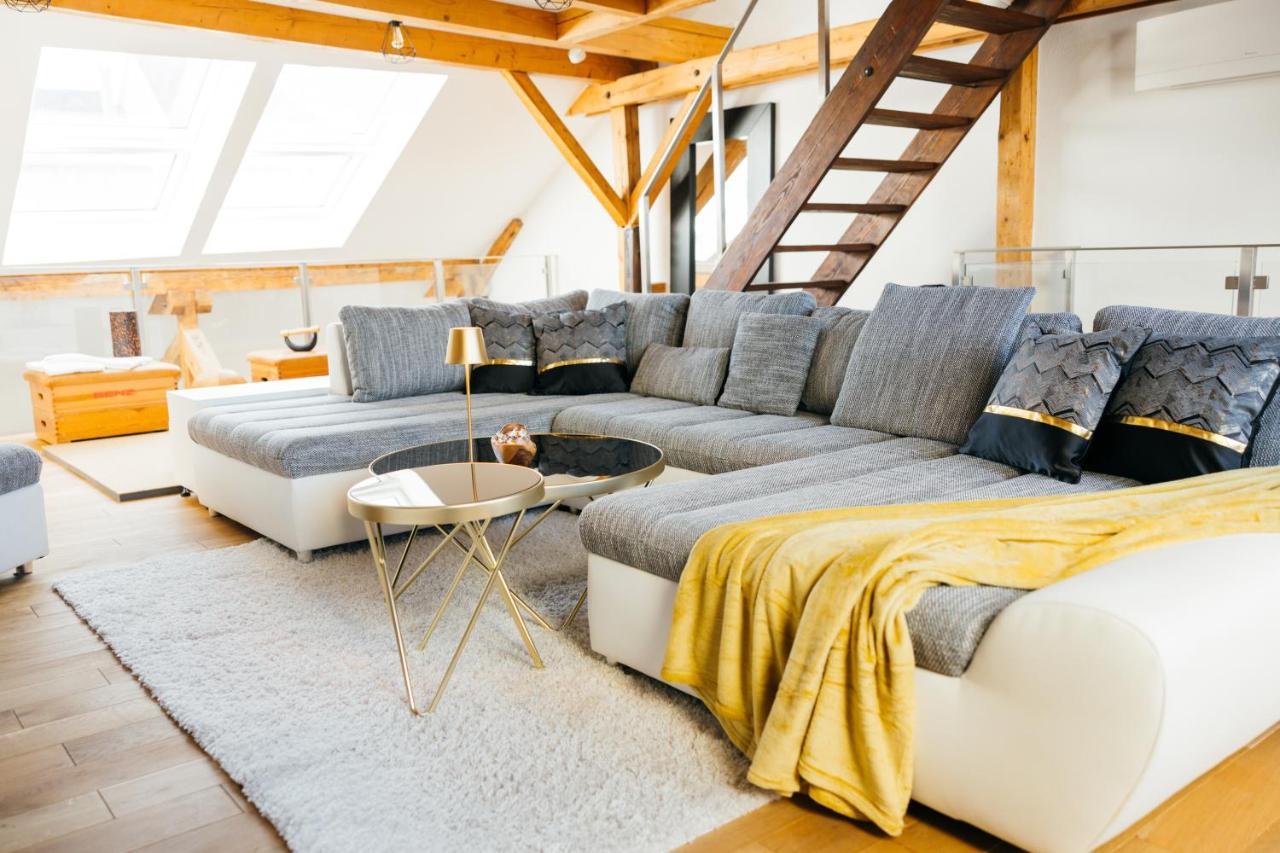 Heimatel - Luxury Penthouse Loft Apartamento Ravensburg Exterior foto